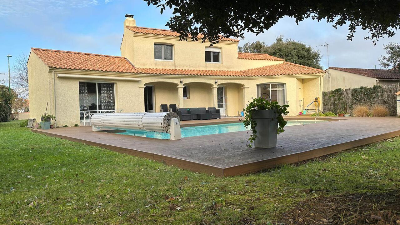 maison 5 pièces 130 m2 à vendre à Jard-sur-Mer (85520)