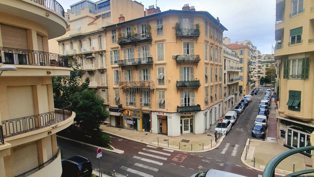 appartement 2 pièces 45 m2 à vendre à Nice (06000)