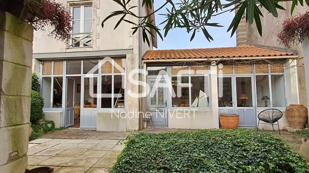 maison 5 pièces 123 m2 à vendre à La Rochelle (17000)