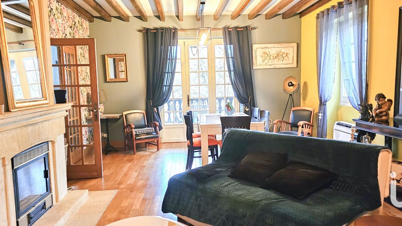 maison 7 pièces 201 m2 à vendre à Aubas (24290)