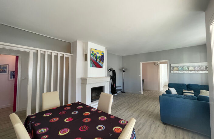ROYAN — photo 4