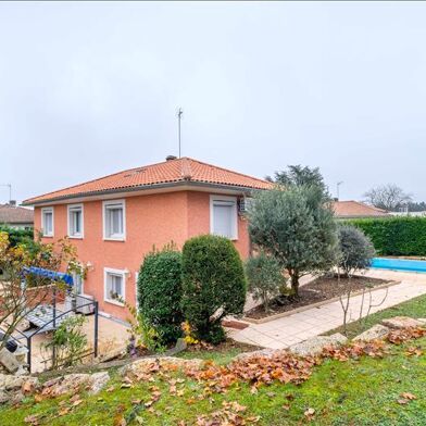 Maison 5 pièces 477000 €