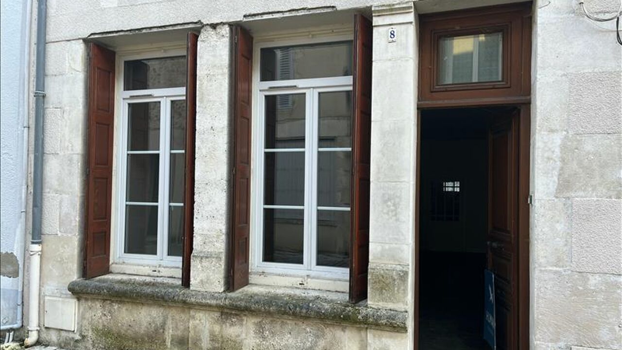 maison 5 pièces 142 m2 à vendre à Montbron (16220)