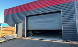 Local industriel  301 m² à louer à L'Isle-Jourdain (32600)