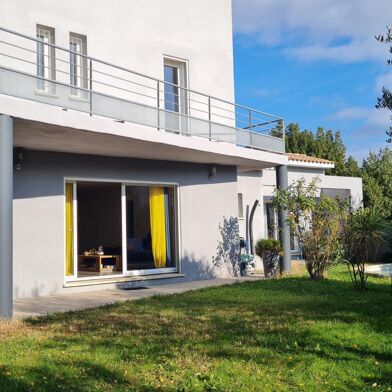 Maison 5 pièces 140 m²