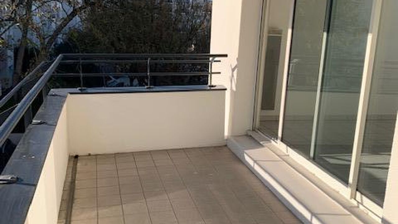 appartement 3 pièces 70 m2 à louer à Bordeaux (33000)