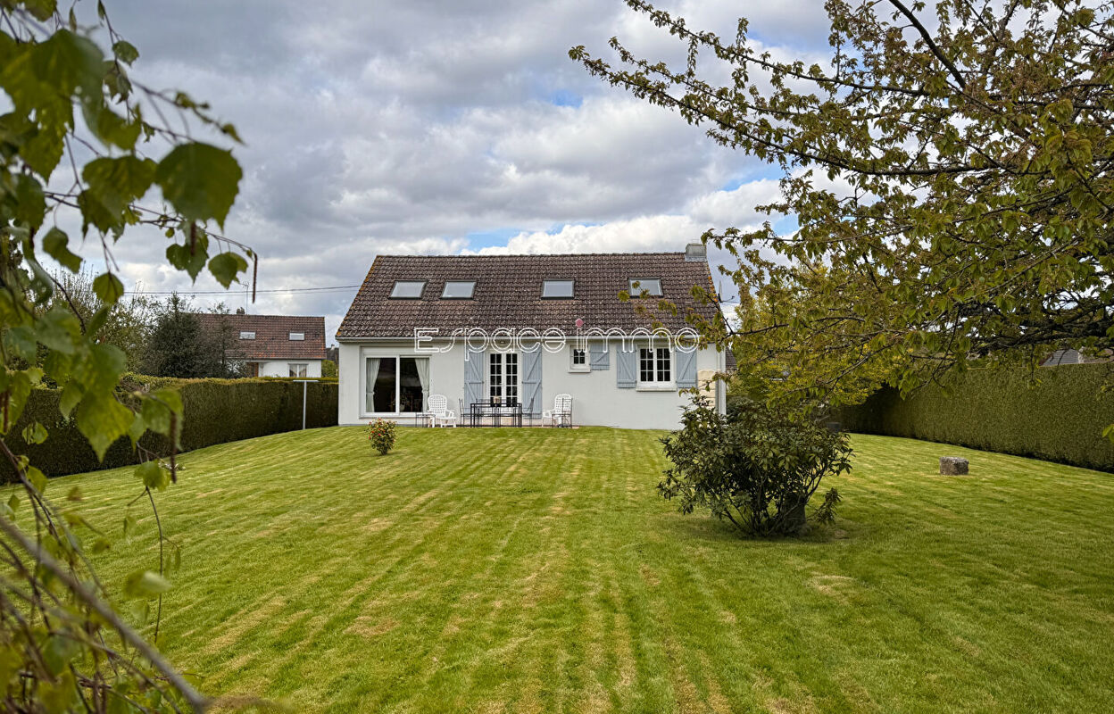 maison 5 pièces 106 m2 à vendre à La Neuville-Chant-d'Oisel (76520)