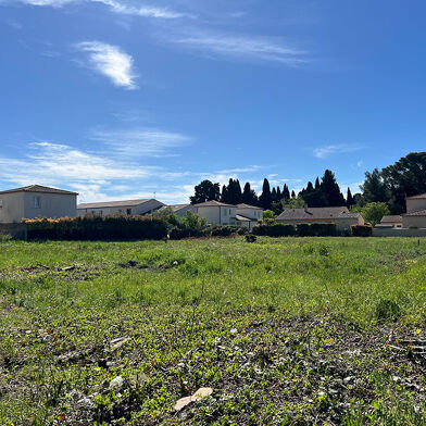 Local industriel  240000 €