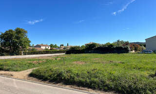 Local industriel  948 m² à vendre à Calvisson (30420)