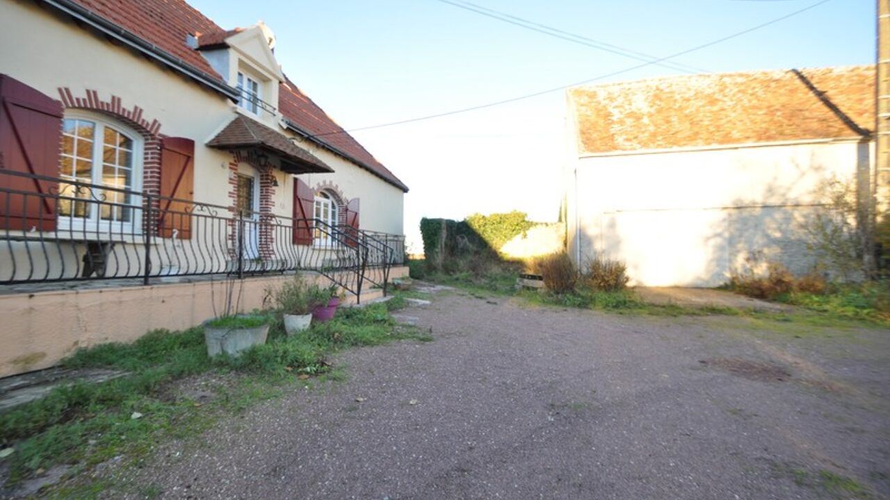 maison 5 pièces 130 m2 à vendre à Binas (41240)