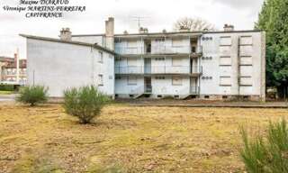 Immeuble  649 m² à vendre à La Guiche (71220)