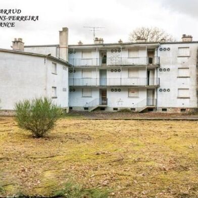 Immeuble  195000 €