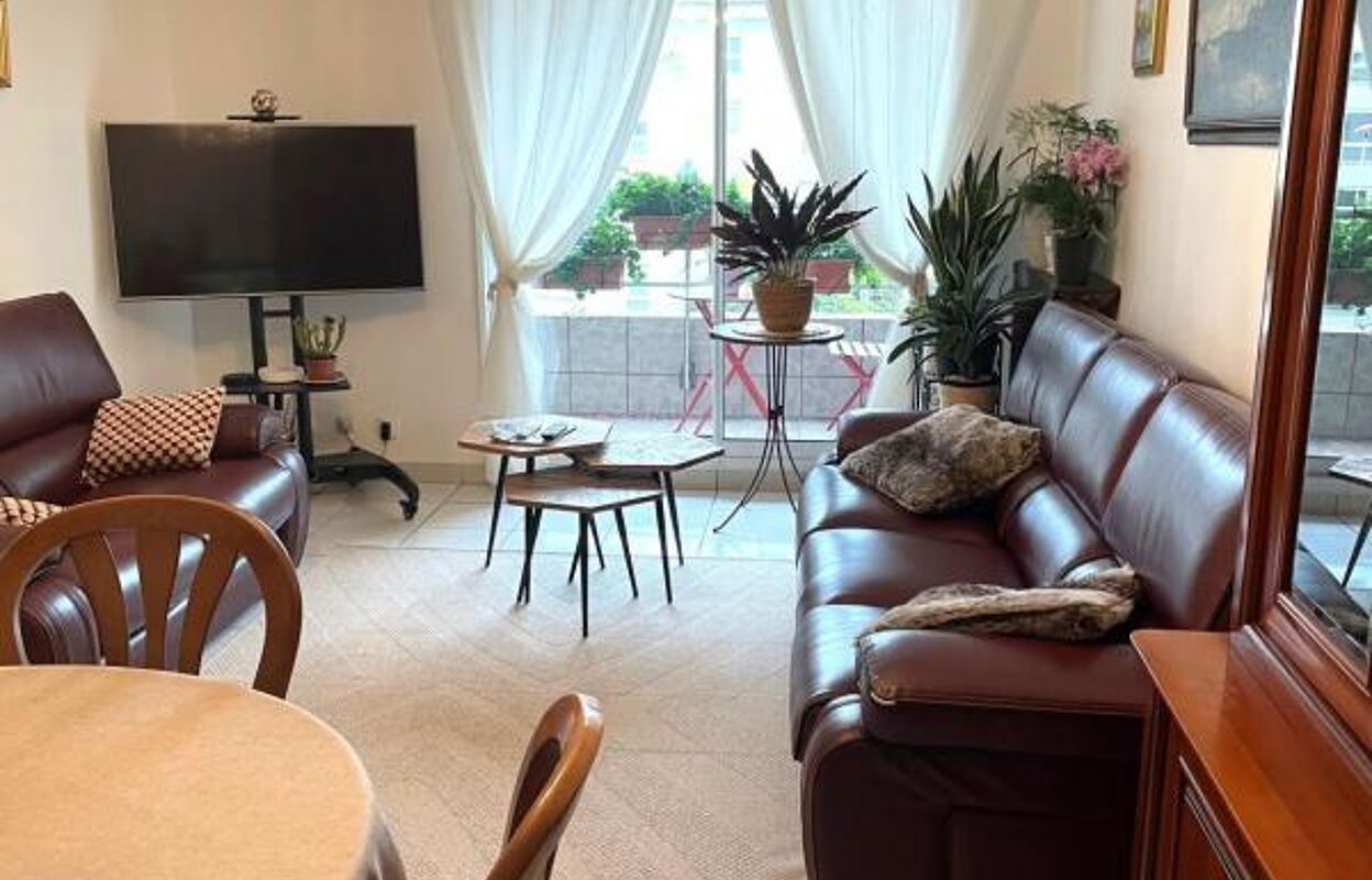 appartement 5 pièces 101 m2 à vendre à Créteil (94000)