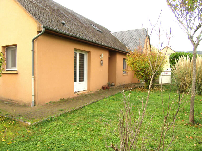 EXCLUSIVITE SAINT CHRISTOPHE Villa T5 de 2002 sur 710 m² de terrain  — photo 1