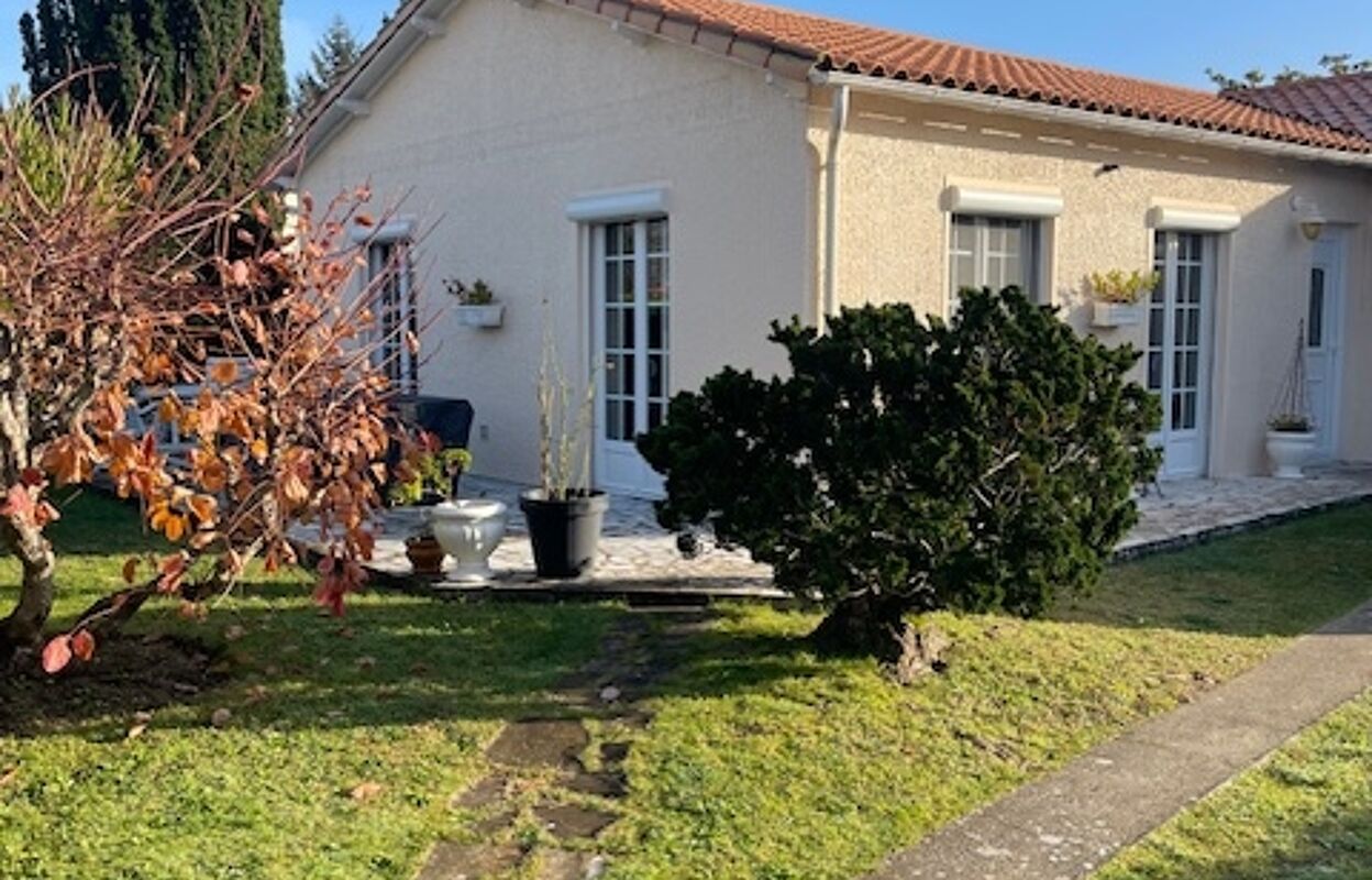 maison 5 pièces 98 m2 à vendre à Saujon (17600)