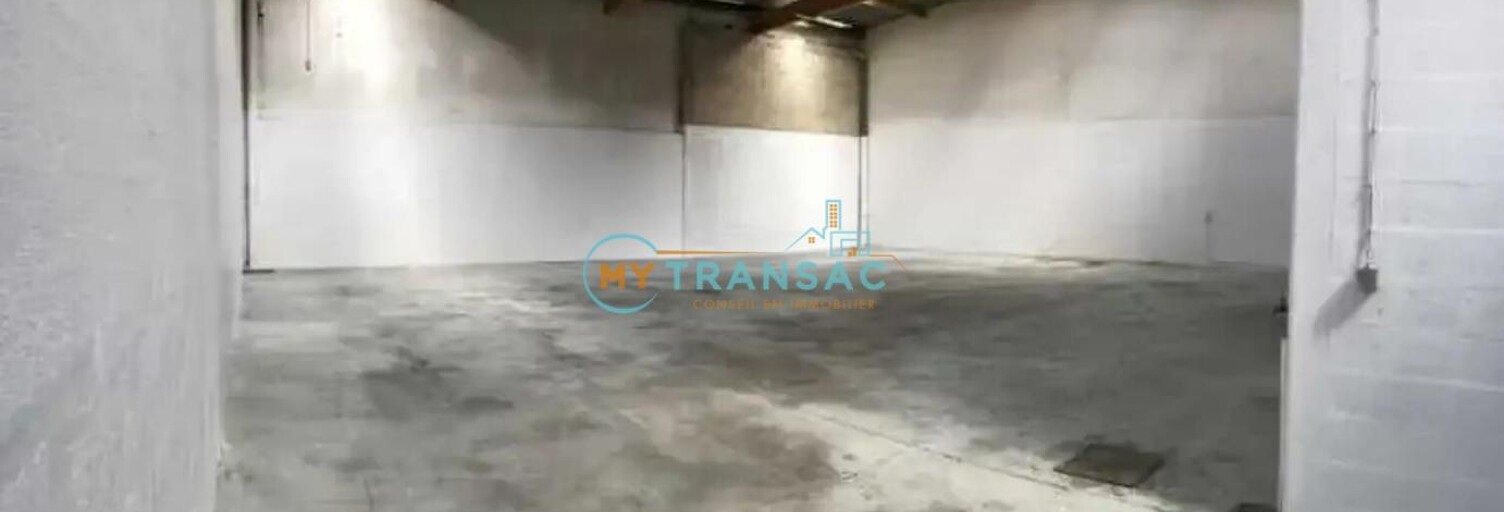 Local industriel  564 m² à louer à Émerainville (77184)