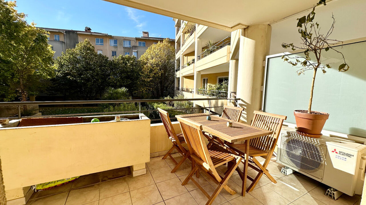 appartement 3 pièces 64 m2 à louer à Aix-en-Provence (13090)