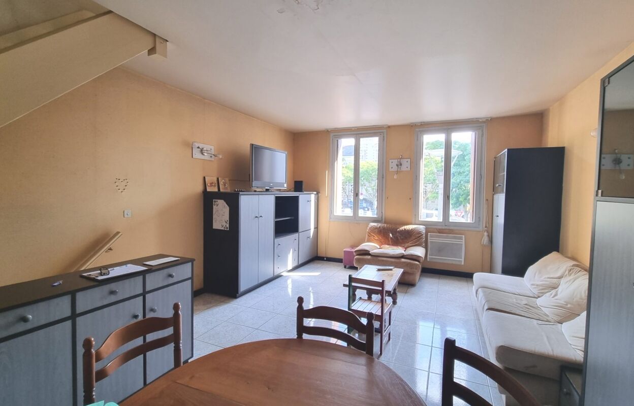 immeuble  pièces 109 m2 à vendre à Tours (37000)