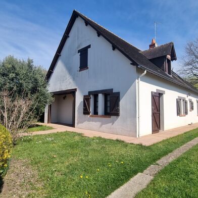 Maison 8 pièces 457600 €