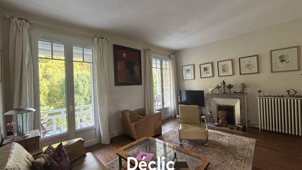 maison 5 pièces 121 m2 à vendre à La Rochelle (17000)