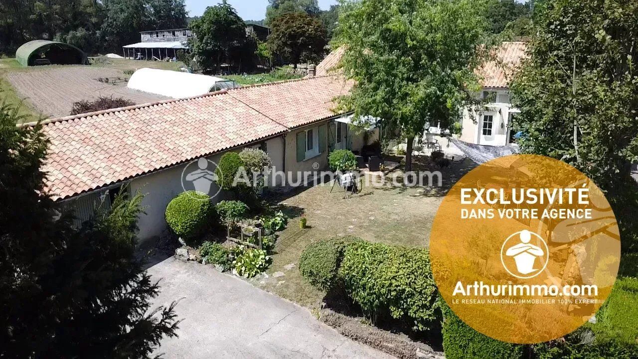 maison 6 pièces 210 m2 à vendre à Neuvic (24190)