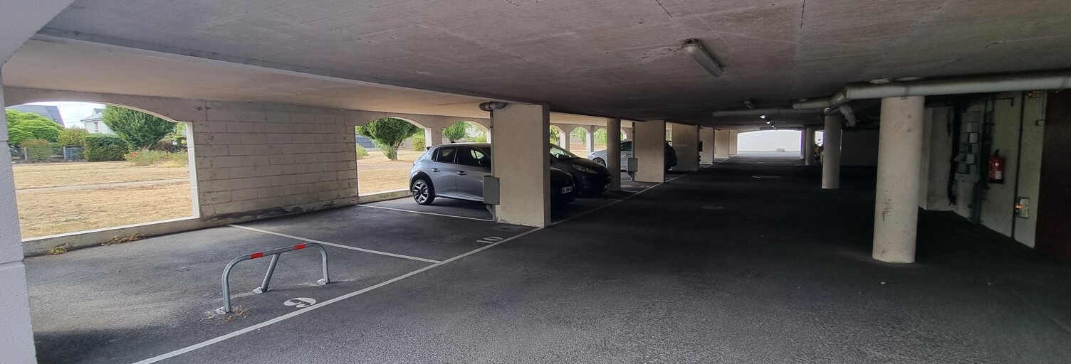 Garage   m² à vendre à Orléans (45100)