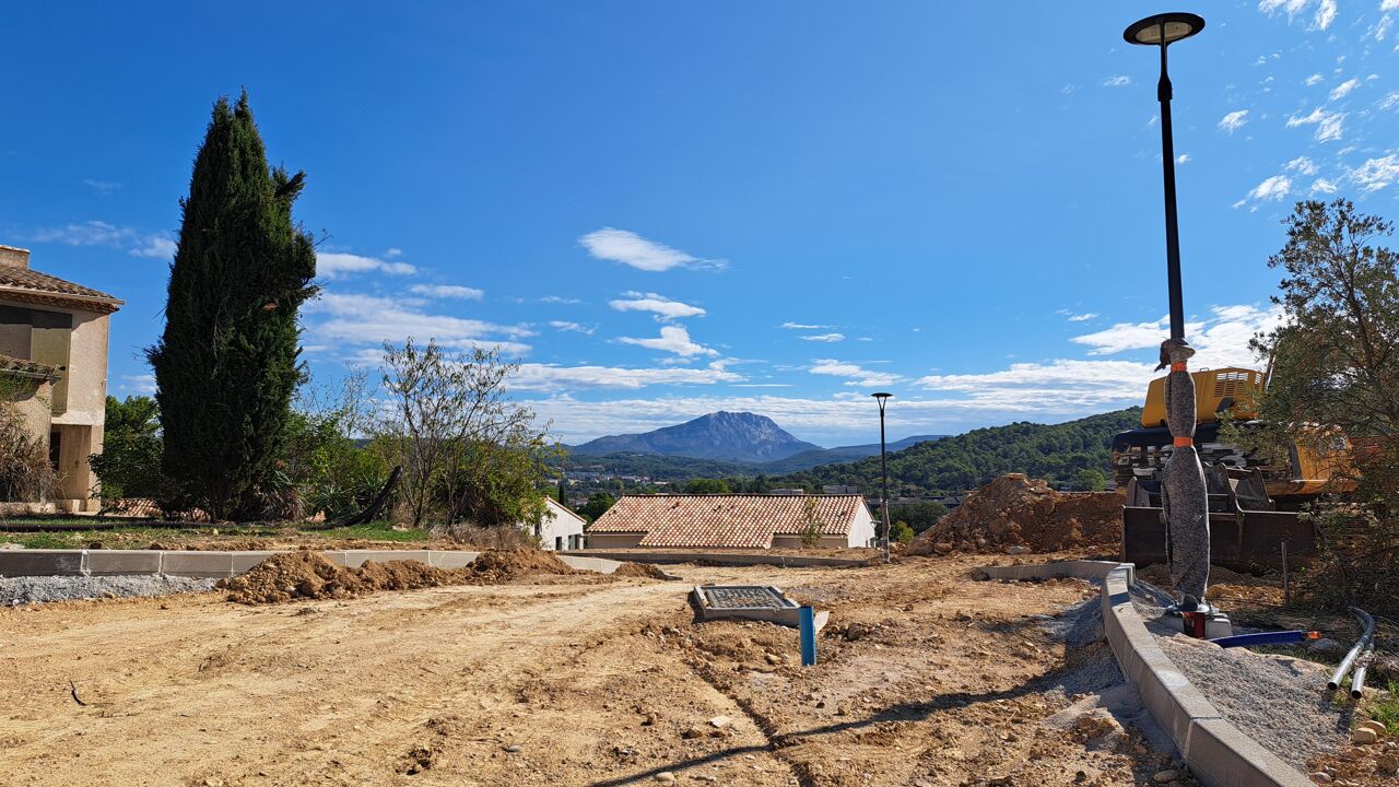 terrain  pièces 1060 m2 à vendre à Aix-en-Provence (13090)