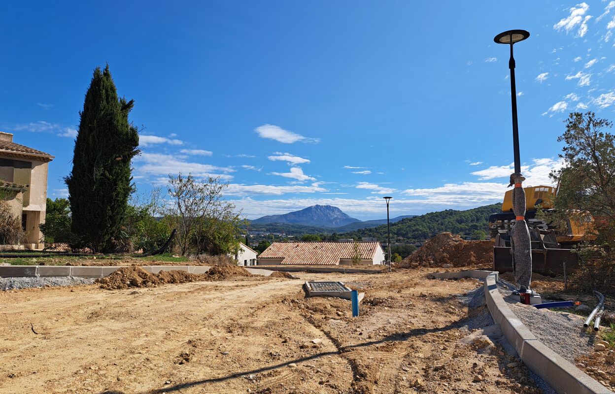 terrain  pièces 1060 m2 à vendre à Aix-en-Provence (13090)