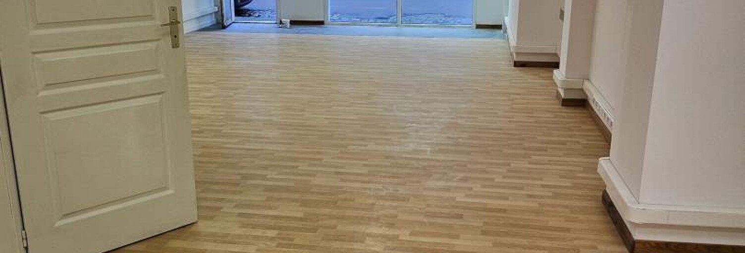 Commerce 3 Pièces 103 m² à louer à Hesdin-la-Forêt (62140)