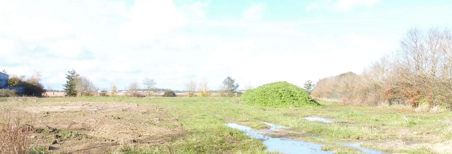 Terrain  5219 m² à vendre à Sainte-Catherine-de-Fierbois (37800)