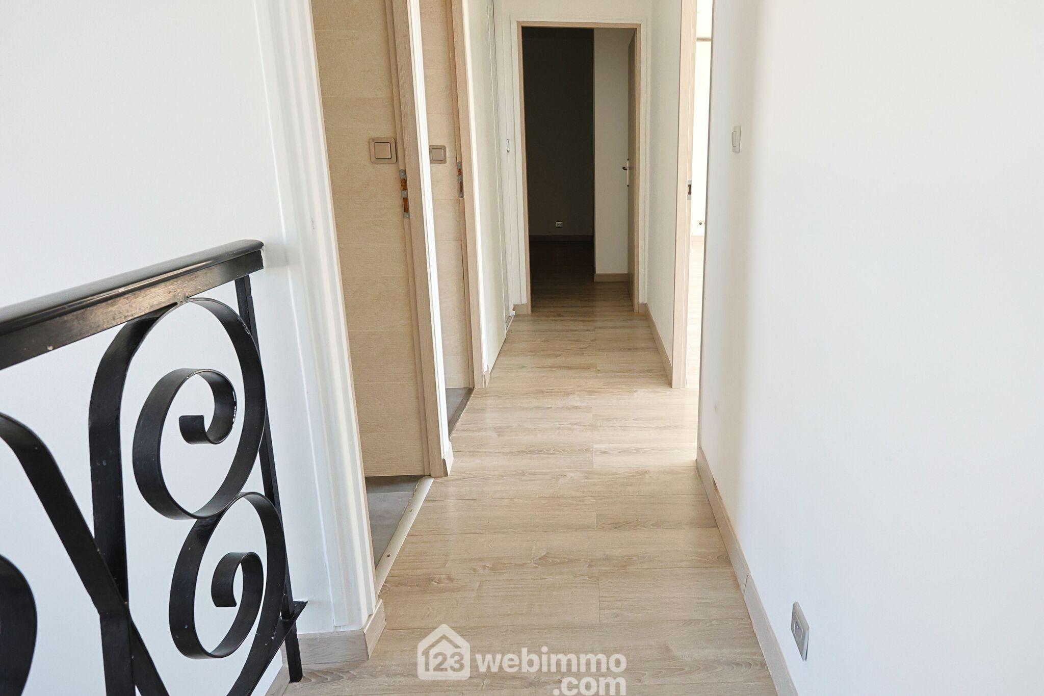 Photo Maison - 100m² - Angoulins image 3/4