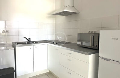 location appartement 824 € CC /mois à proximité de Saint-Julien-de-Concelles (44450)