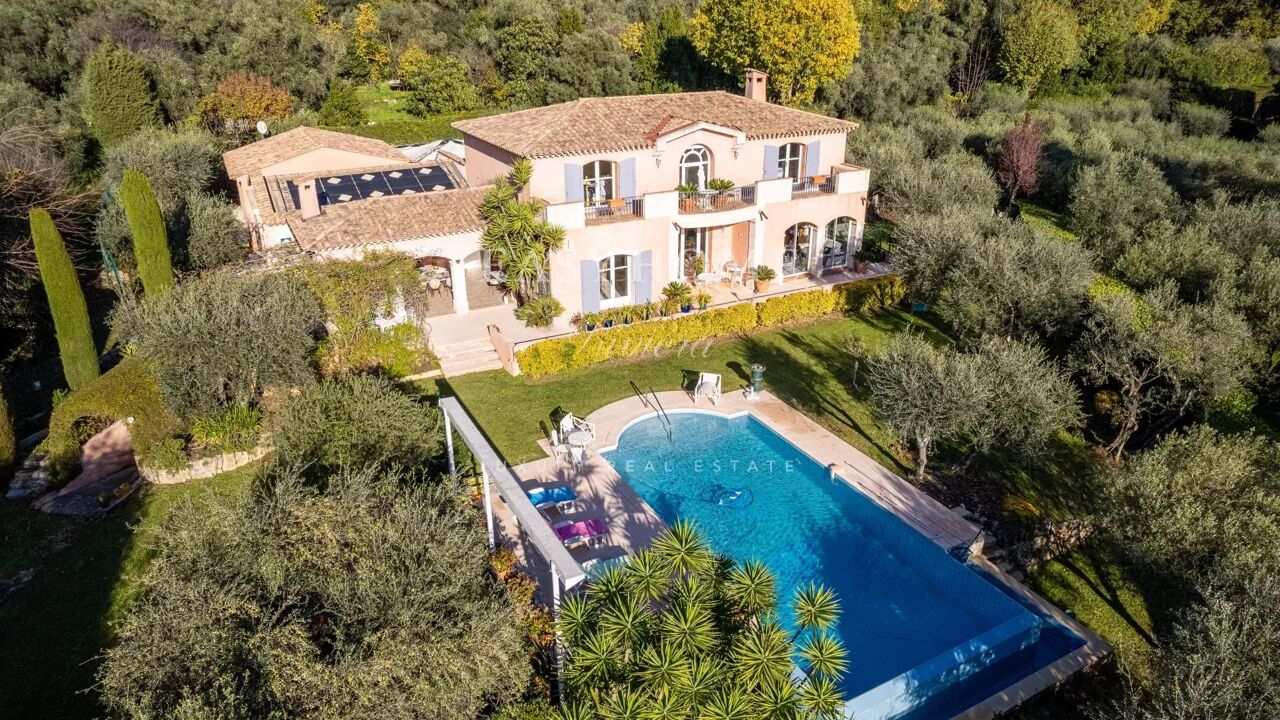 maison 9 pièces 305 m2 à vendre à Grasse (06130)