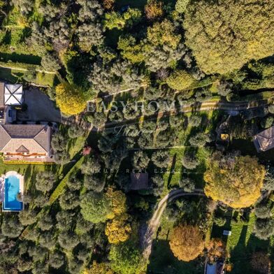 Maison 9 pièces 2330000 €