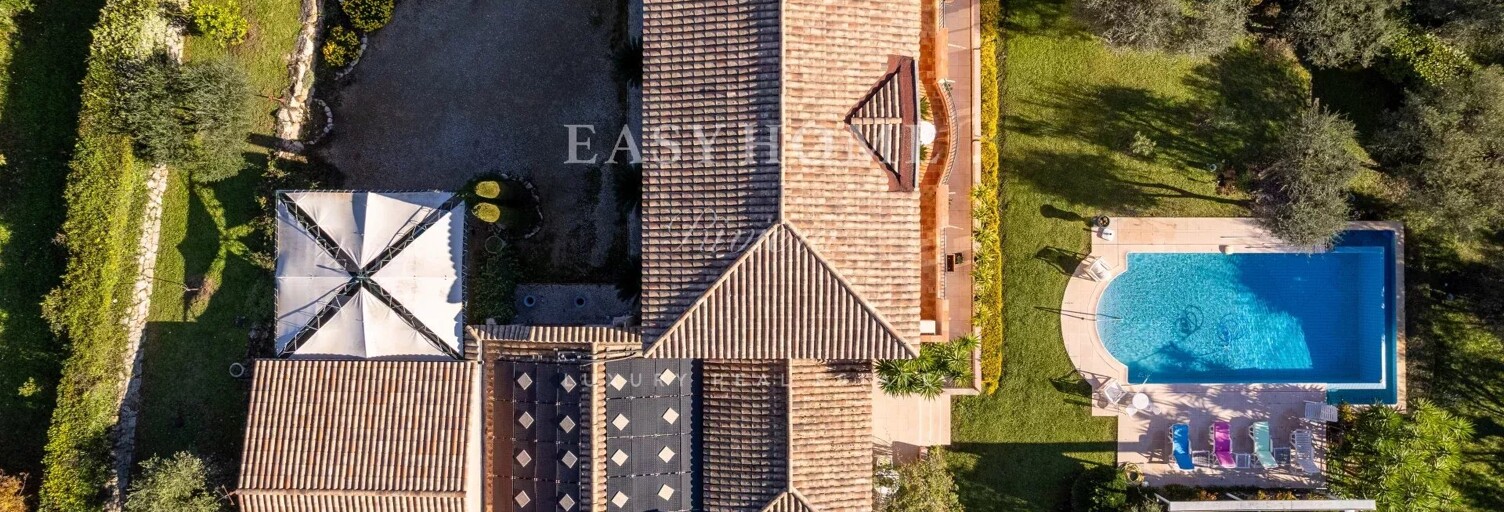 Maison 9 Pièces 305 m² à vendre à Grasse (06130)