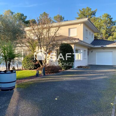 Maison 6 pièces 824000 €