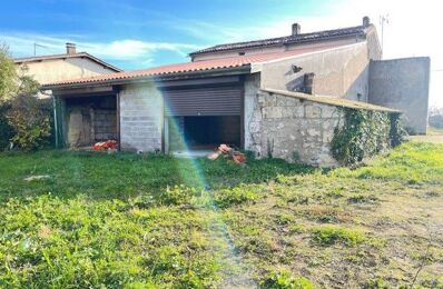 vente maison 114 000 € à proximité de Saint-Martin-du-Bois (33910)