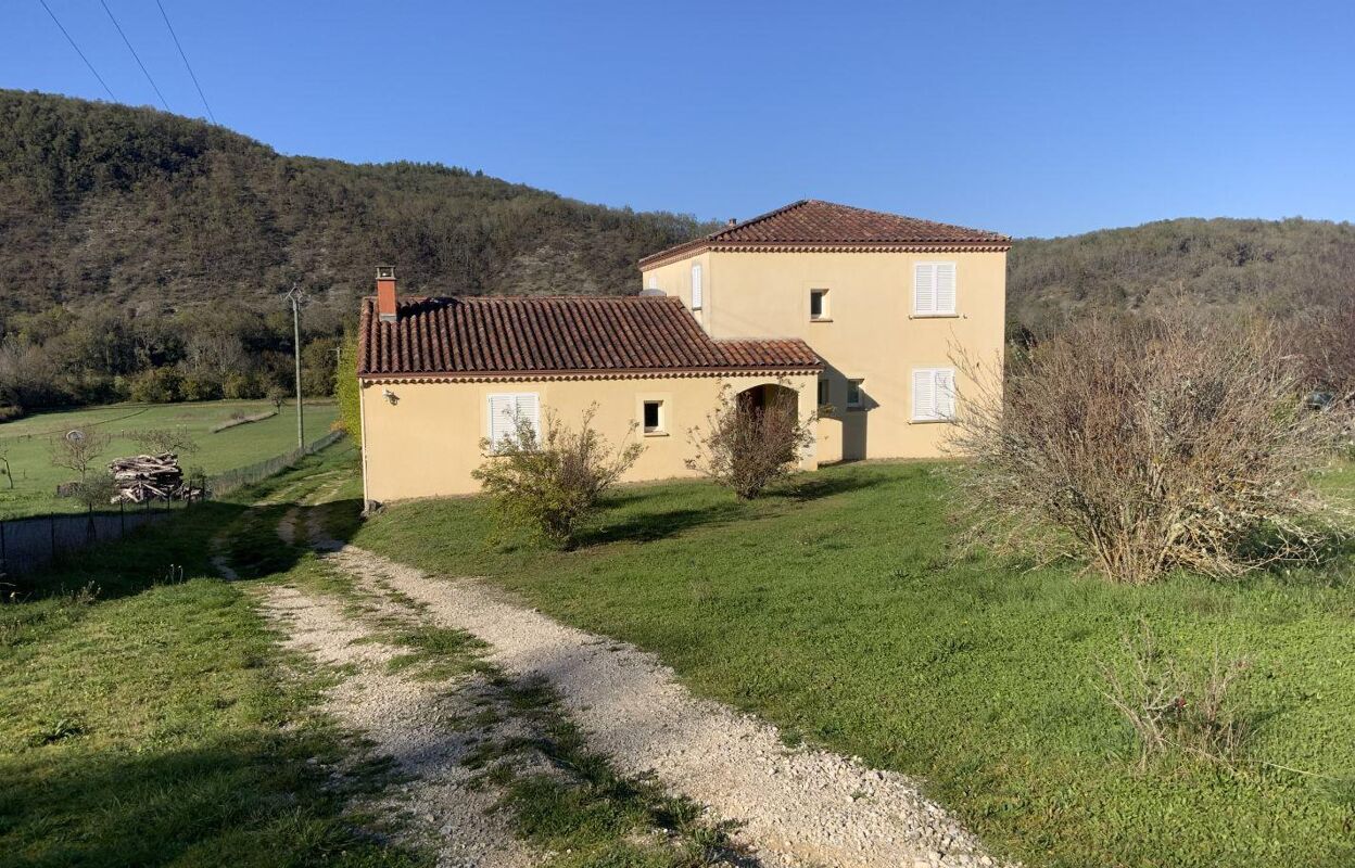 maison 5 pièces 160 m2 à vendre à Calamane (46150)