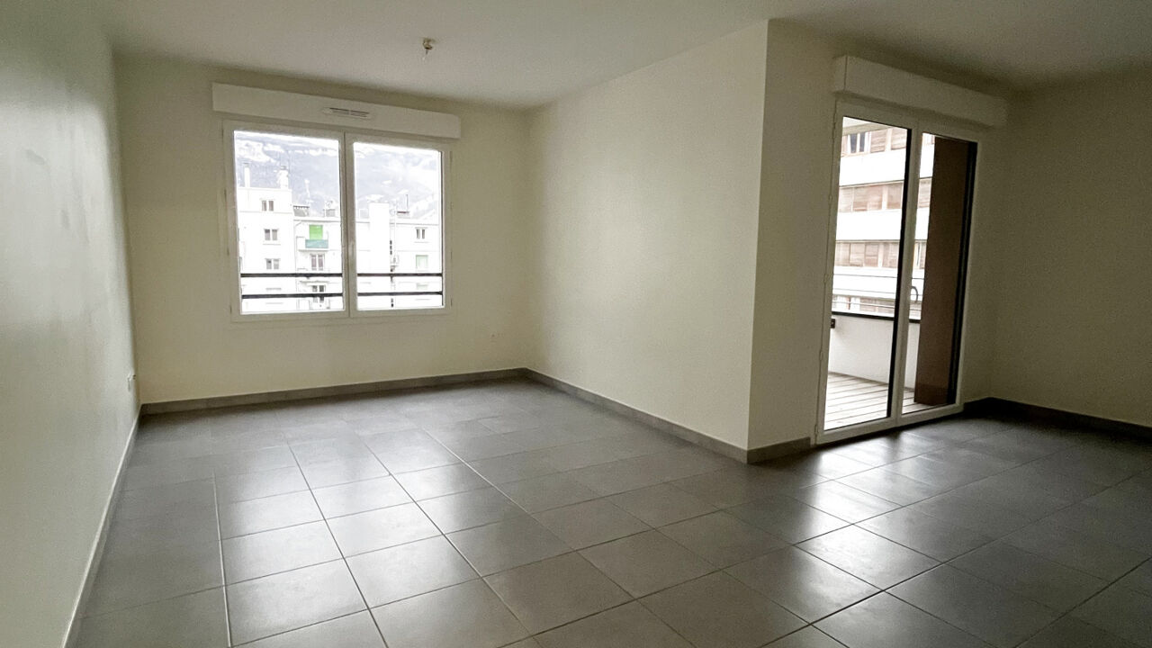 appartement 2 pièces 54 m2 à louer à Grenoble (38100)