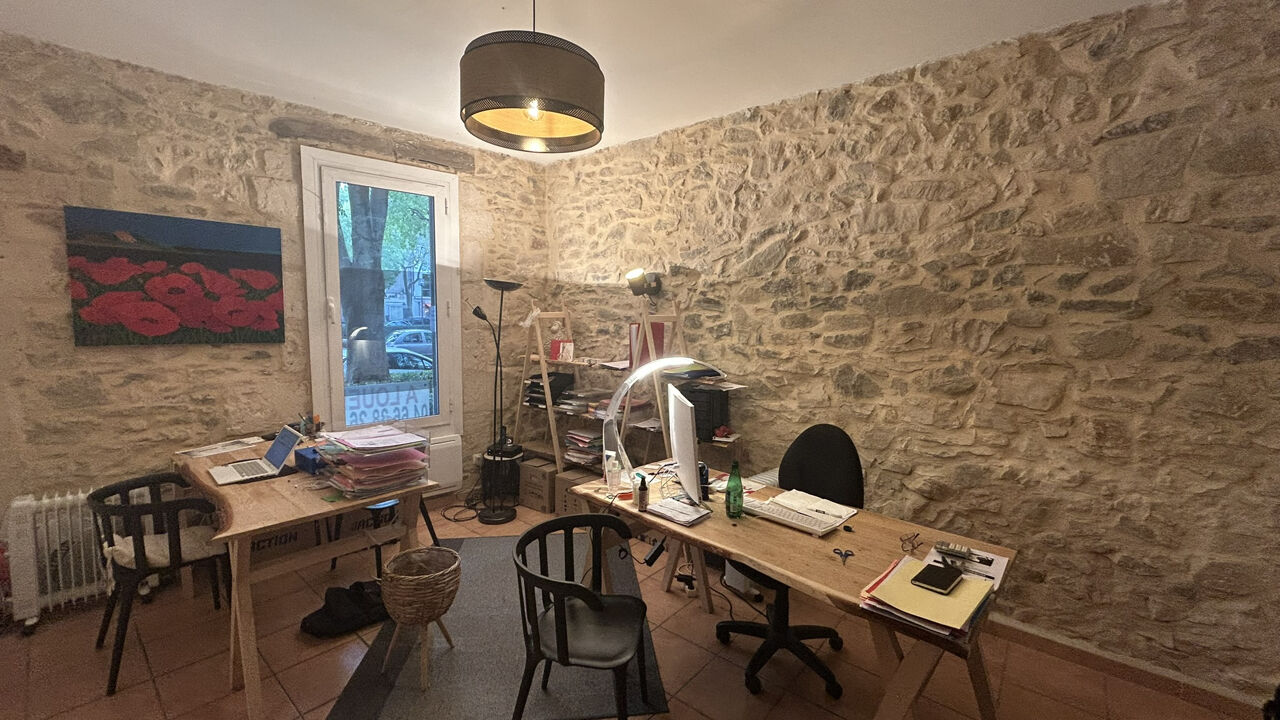 bureau  pièces 23 m2 à louer à Nîmes (30900)