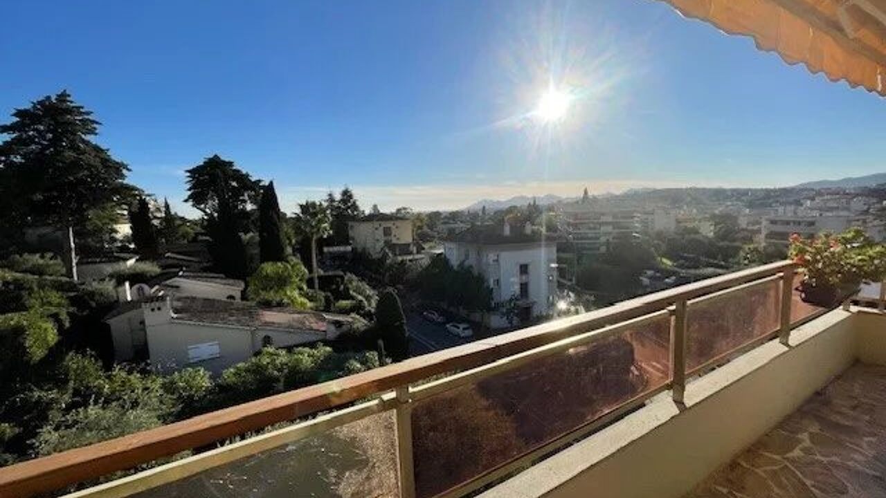 appartement 3 pièces 84 m2 à vendre à Le Cannet (06110)