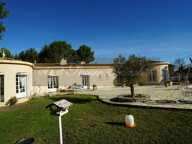 Villa — photo 2