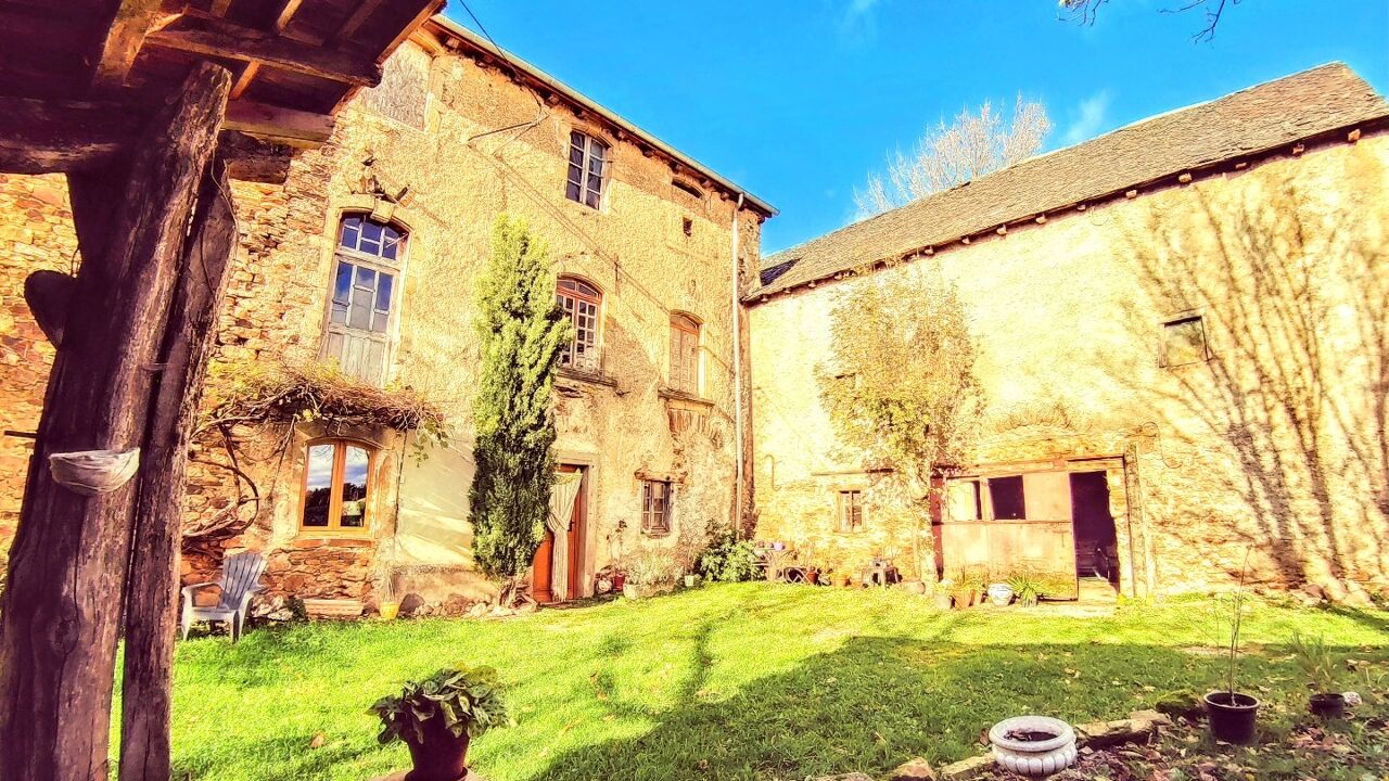 maison 6 pièces 270 m2 à vendre à Rullac-Saint-Cirq (12120)