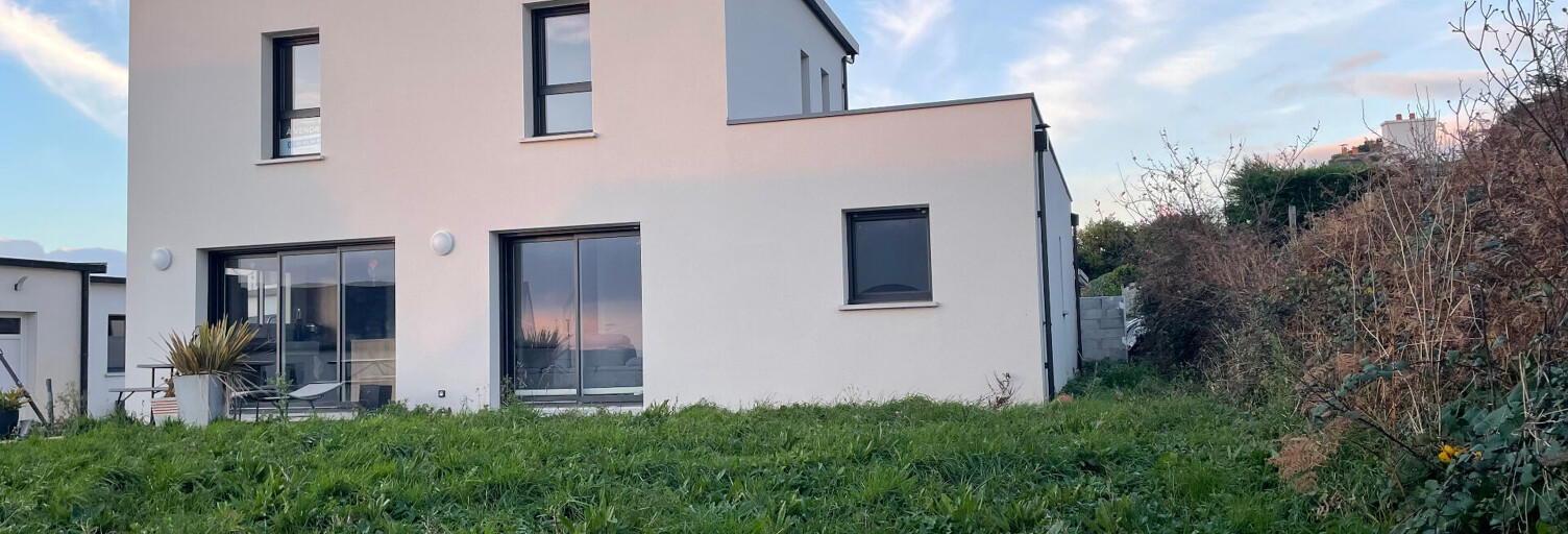 Maison 5 Pièces 105 m² à vendre à Carantec (29660)