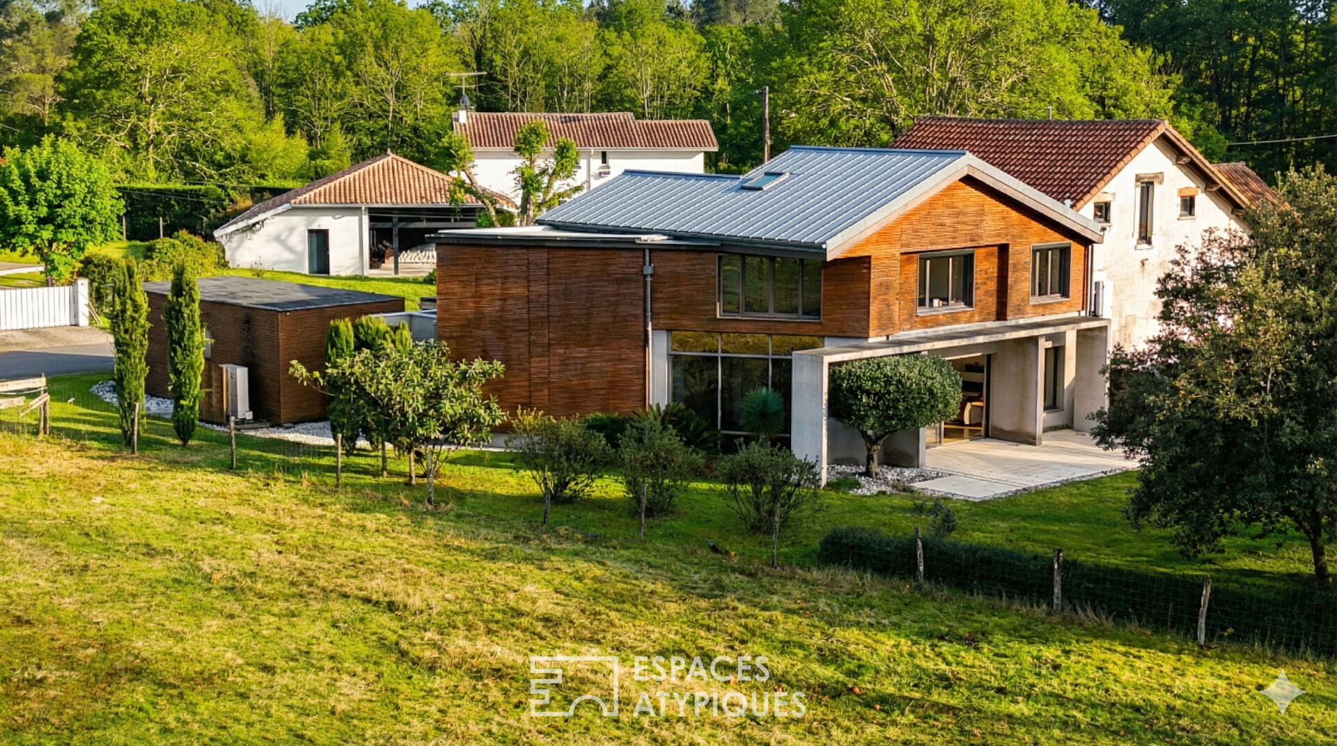 Villa / Maison  T6 à vendre Saint-Vincent-de-Paul 40990