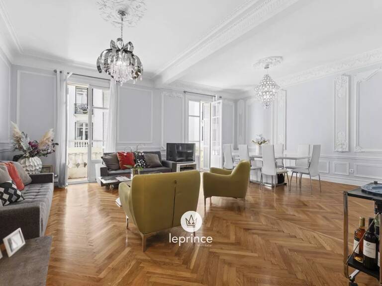 Nice - Carré d'Or - 3 Pièces - Balcons — photo 1