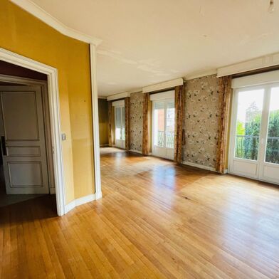 Maison 8 pièces 180 m²