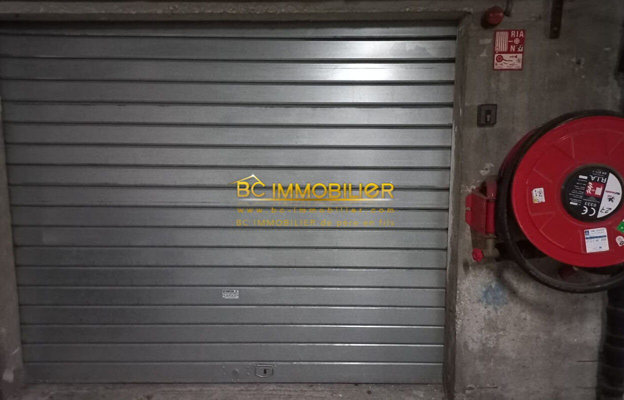 garage  pièces 15 m2 à vendre à Marseille 9 (13009)