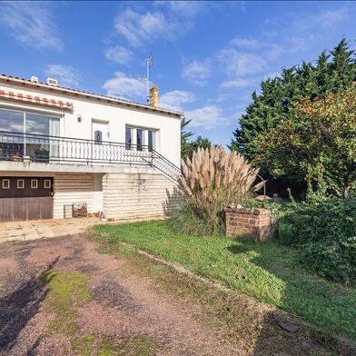 Maison 3 pièces 218325 €