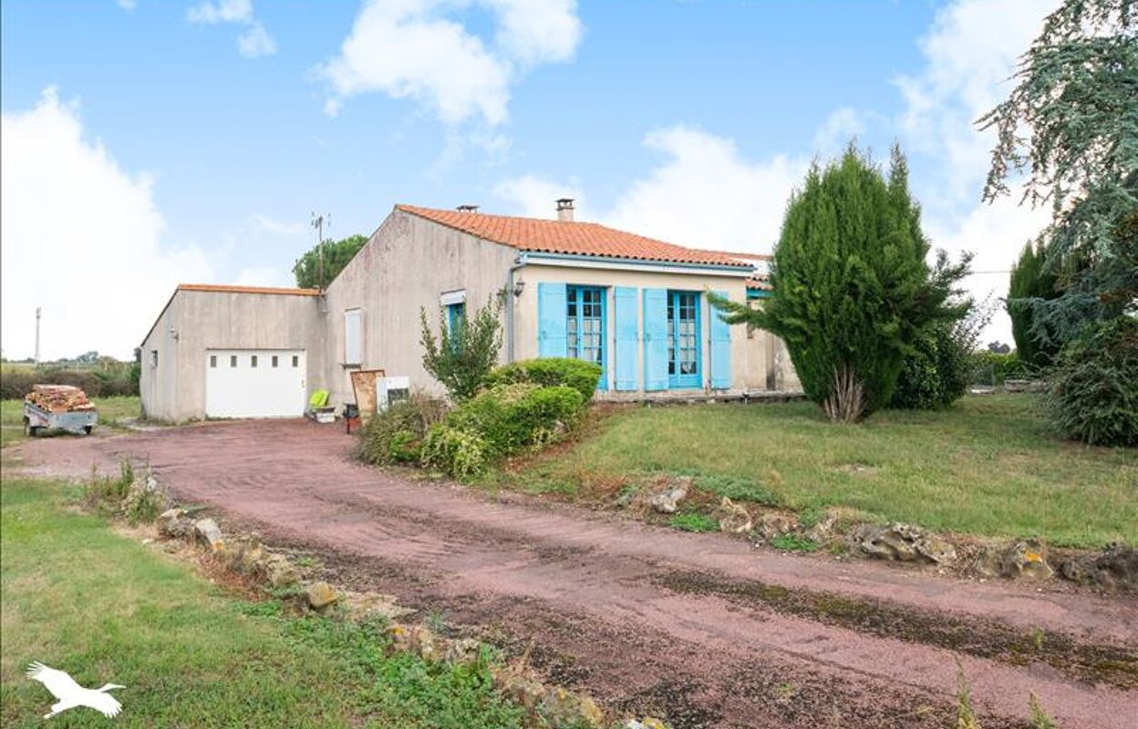 maison 4 pièces 155 m2 à vendre à Saint-Just-Luzac (17320)